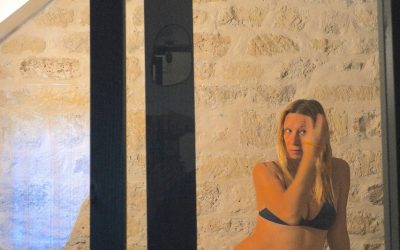 Cris en un apartamento en Gare de Nord en Paris